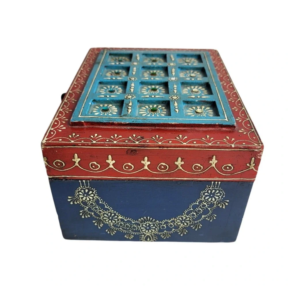 Embellished Bohemian Keepsake Jewelry Wooden Lidded Storage Box India‎ 4
